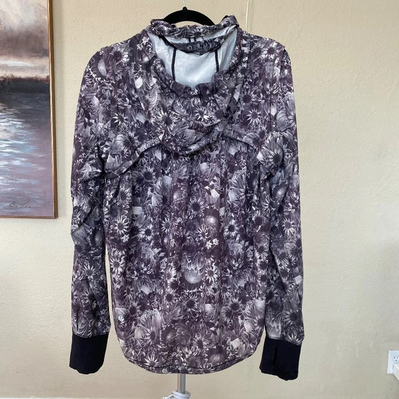 Lululemon‎ Bring Back The Track Jacket floral size 8 - Picture 1 of 11